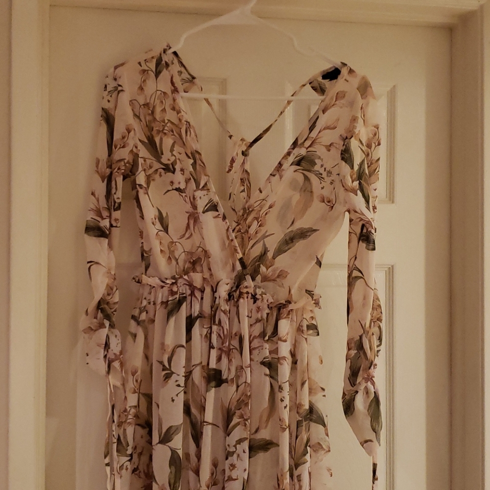 Sheer dress, must use slip underneath